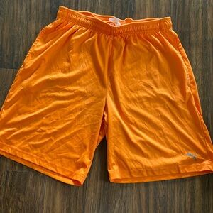 Puma orange short